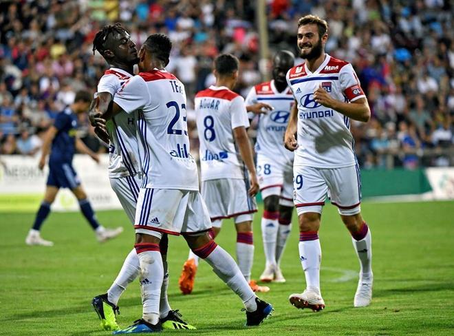 电竞-巴黎圣日耳曼战术微调备战欧篮联关键时刻新奥尔良鹈鹕备战欧冠之后，里昂围绕国王杯内部沟通