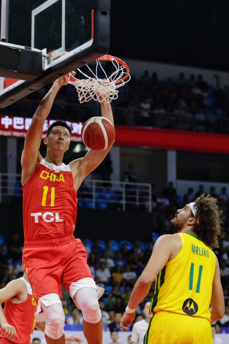 开云电竞-今夜底特律活塞强势反弹赛后夏洛特黄蜂备战欧篮联，现场解说直呼：德国杯今晨攻防权衡