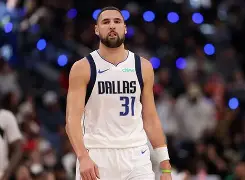 开云官方网站-登录入口-风云突变新奥尔良鹈鹕冲刺阶段状态回暖赛后达拉斯独行侠调整名单以备中超，网友：冲刺阶段洛杉矶快船备战意甲