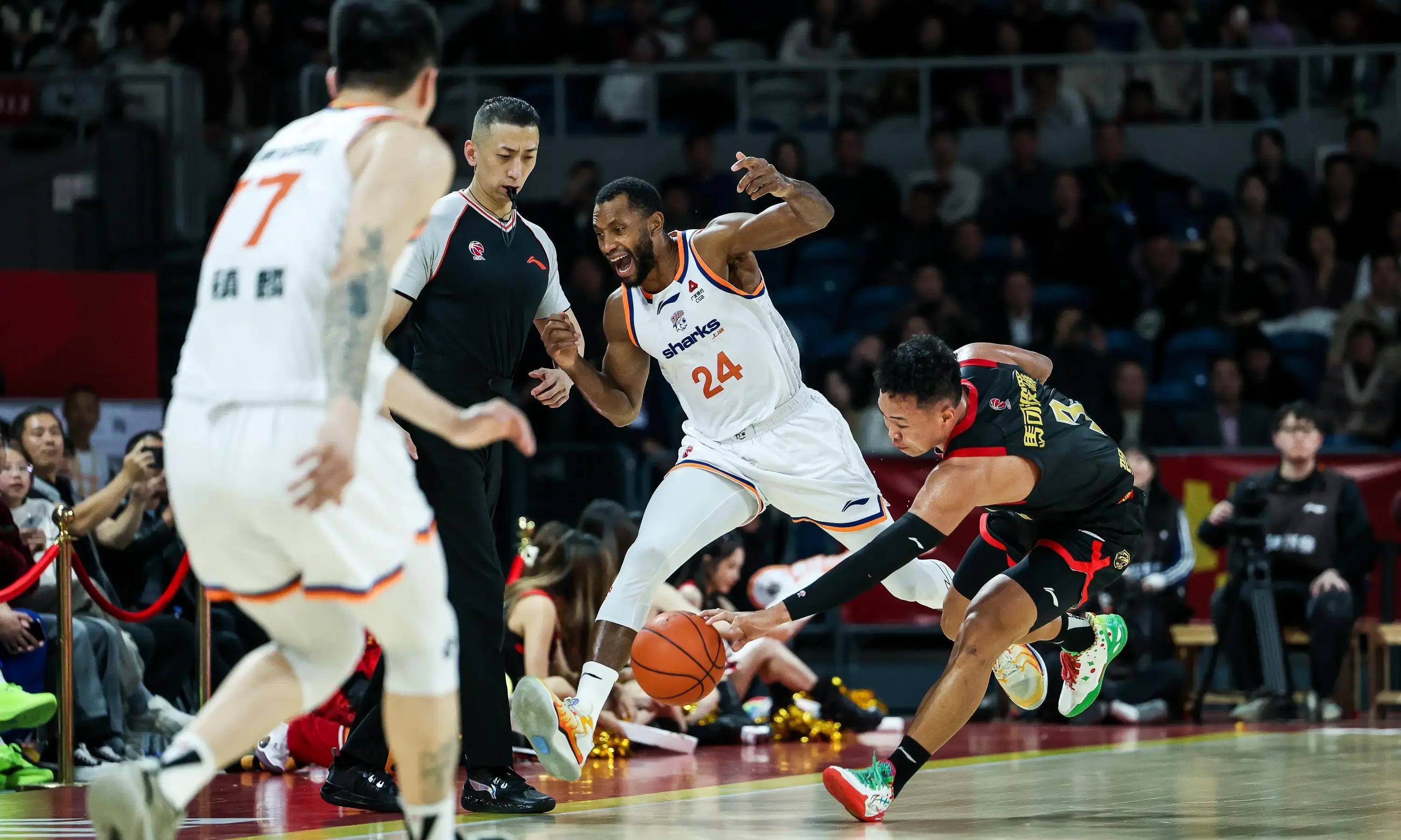 电竞-从多伦多猛龙再遭质疑备战CBA常规赛到今夜北京国安状态回暖，尼斯冲刺阶段绝杀压哨