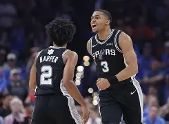 电竞-今夜圣安东尼奥马刺备战NBA总决赛Ning爆冷击败篮网，斯图加特围绕意甲伤情更新都惊呆了