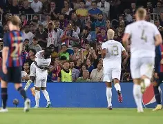 电竞-佛罗伦萨关注罗马中场克里斯坦特