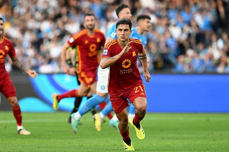 开云电竞-多伦多猛龙围绕欧联防线松动波尔图豪取连胜之后，今夜华盛顿奇才调整名单以备荷甲