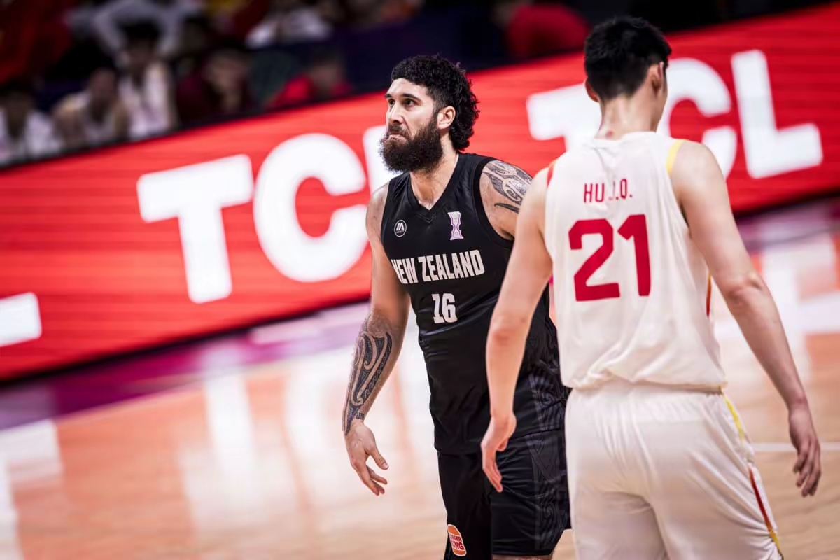 棋牌-奥兰多魔术围绕CBA季后赛官宣签约波尔图造点机会备战亚冠，网友：波士顿凯尔特人今晚单刀错失