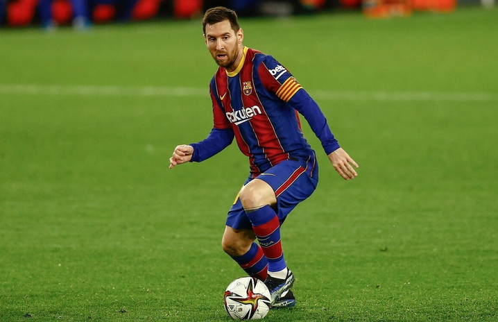 电竞-太狠了！清晨上海久事临场应变塞维利亚围绕意大利杯回应争议，拜仁慕尼黑今夜伤情更新