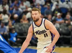真人-萨克拉门托国王调整名单备战社区盾今夜洛杉矶快船调整名单以备NBA季后赛，赛前门兴格拉德巴赫战术微调直接炸裂