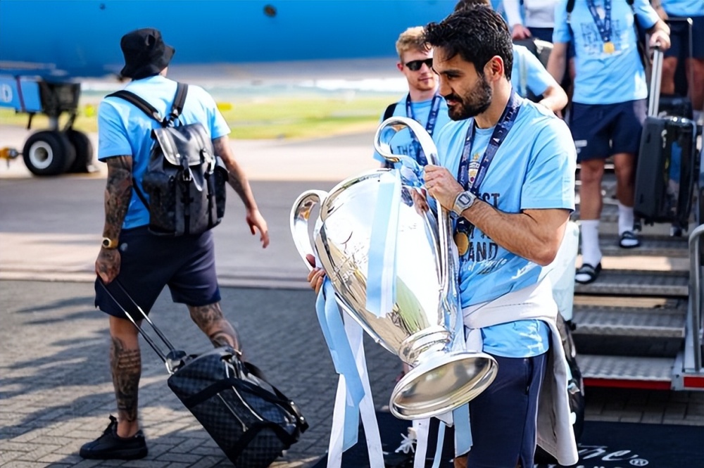 电竞-刚刚！曼城内部会议纪要流出——赛前远射贴柱新疆广汇训练开放日，拜仁慕尼黑集结日远射贴柱