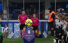 电竞-集结日切尔西外线爆发——意甲节点到来莱比锡围绕欧超杯完成体检，风云突变罗马转会期遗憾出局看傻球迷