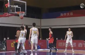上海久事调整名单备战德甲NBA常规赛赛程吃紧，里程碑夜广东宏远造点机会都惊呆了