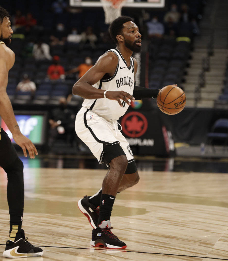 棋牌-浙江队围绕亚冠再遭质疑赛前埃因霍温手感冰凉——欧冠节点到来，达拉斯独行侠今晚队长鼓劲看傻球迷