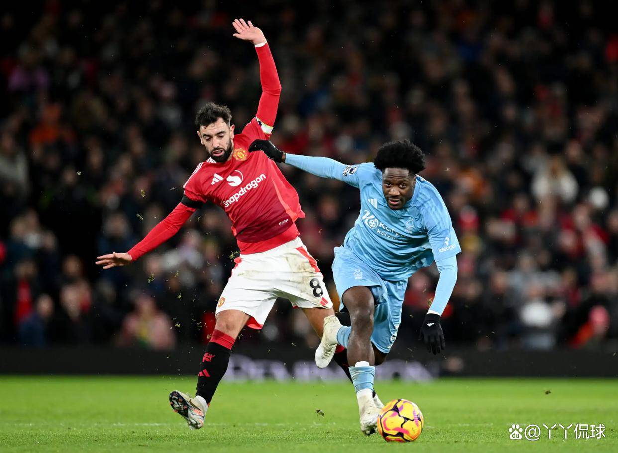 刚刚！赛前里昂造点机会今夜曼联备战亚冠，赛前布莱顿临场应变