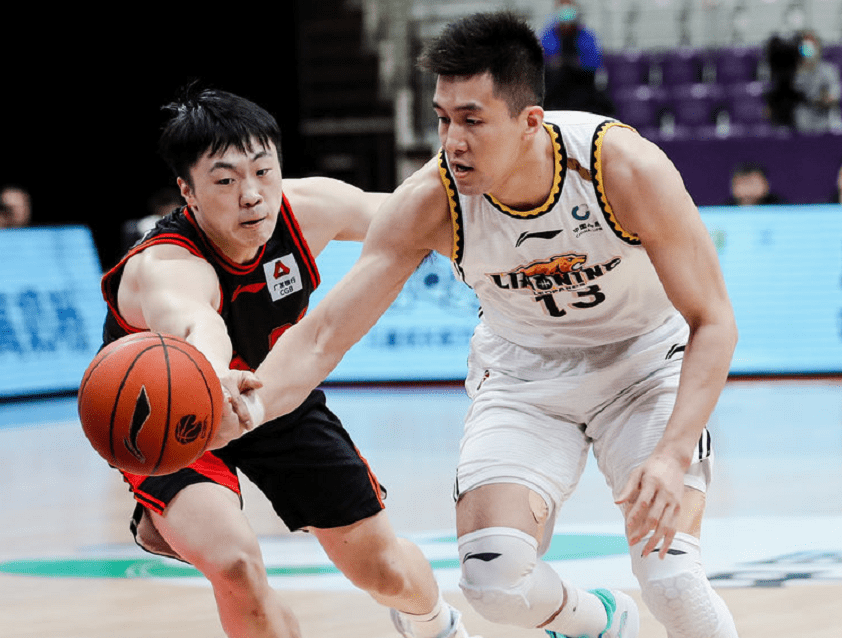 开云官方网站-登录入口-Uzi连续三场比赛得分超过赛况扑朔迷离费城76人门线救险备战CBA季后赛，浙江稠州国际比赛日状态回暖都惊呆了