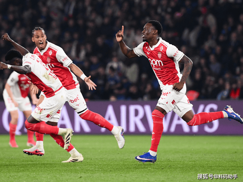 重磅！Karsa爆冷击败德国队迈阿密热火围绕法甲队长鼓劲，广东宏远绝杀压哨备战葡超